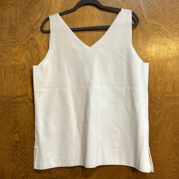 MM Lafleur White Tank Top - Picture 2 of 4